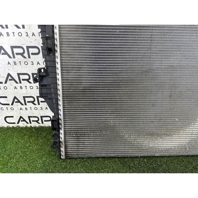 Радіатор охолодження (система охолодження) Volkswagen Touareg NF 2013 3.6 7P0121253A