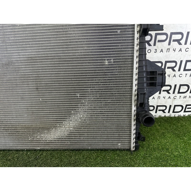 Радіатор охолодження (система охолодження) Volkswagen Touareg NF 2013 3.6 7P0121253A