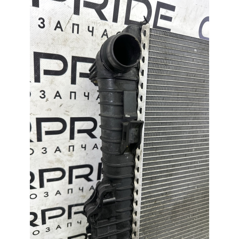 Радіатор охолодження (система охолодження) Volkswagen Touareg NF 2013 3.6 7P0121253A