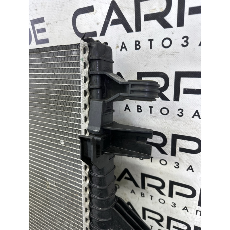 Радіатор охолодження (система охолодження) Volkswagen Touareg NF 2013 3.6 7P0121253A