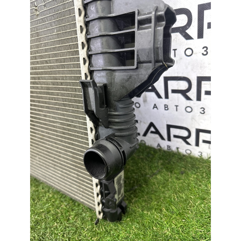 Радіатор охолодження (система охолодження) Volkswagen Touareg NF 2013 3.6 7P0121253A