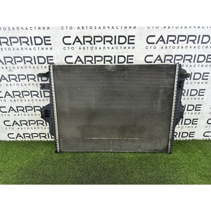 Радіатор охолодження (система охолодження) Volkswagen Touareg NF 2013 3.6 7P0121253A