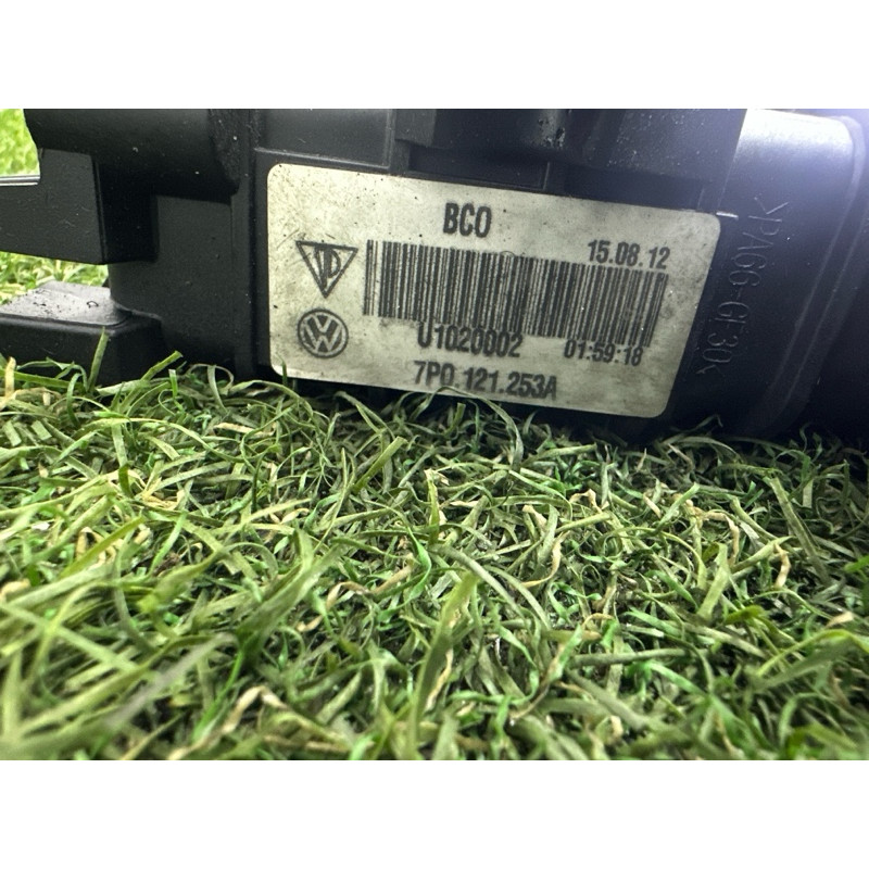 Радіатор охолодження (система охолодження) Volkswagen Touareg NF 2013 3.6 7P0121253A