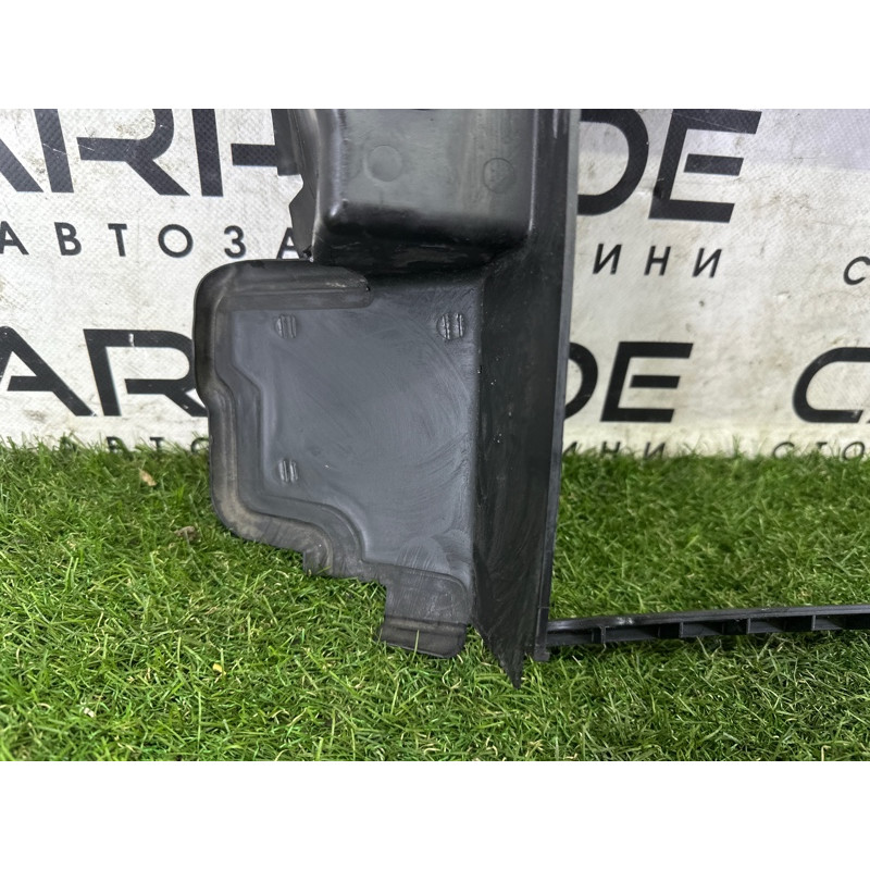 Диффузор радіатора (кузов и элементы) LAND ROVER Discovery Sport L550 2016 2.0 LR058476