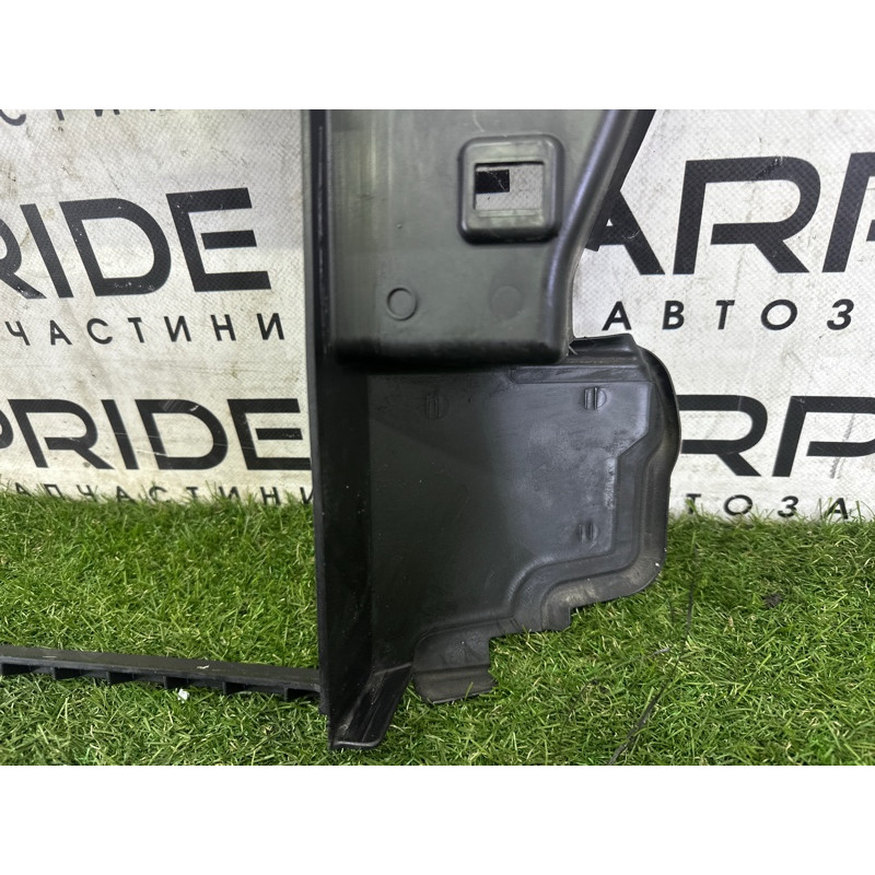 Диффузор радіатора (кузов и элементы) LAND ROVER Discovery Sport L550 2016 2.0 LR058476