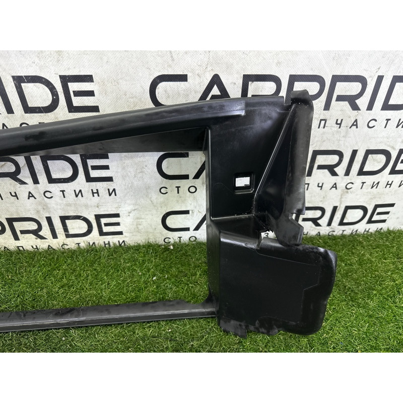 Диффузор радіатора (кузов и элементы) LAND ROVER Discovery Sport L550 2016 2.0 LR058476