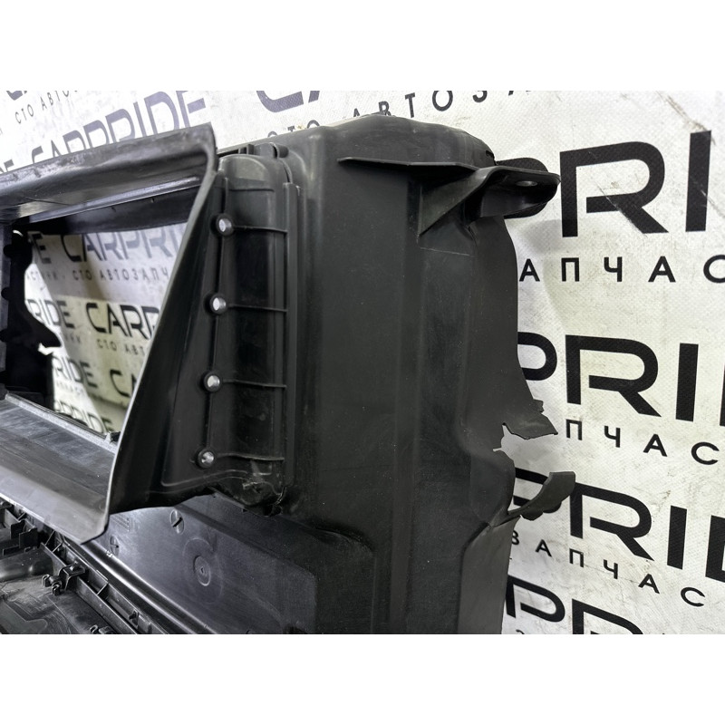 Диффузор радіатора (кузов і елементи) BMW X1 F48 2016 2.0 51747374197