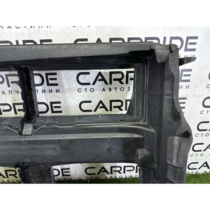 Диффузор радіатора (кузов і елементи) BMW X1 F48 2016 2.0 51747374197