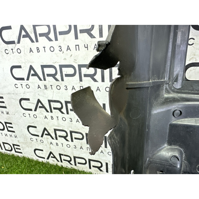 Диффузор радіатора (кузов і елементи) BMW X1 F48 2016 2.0 51747374197