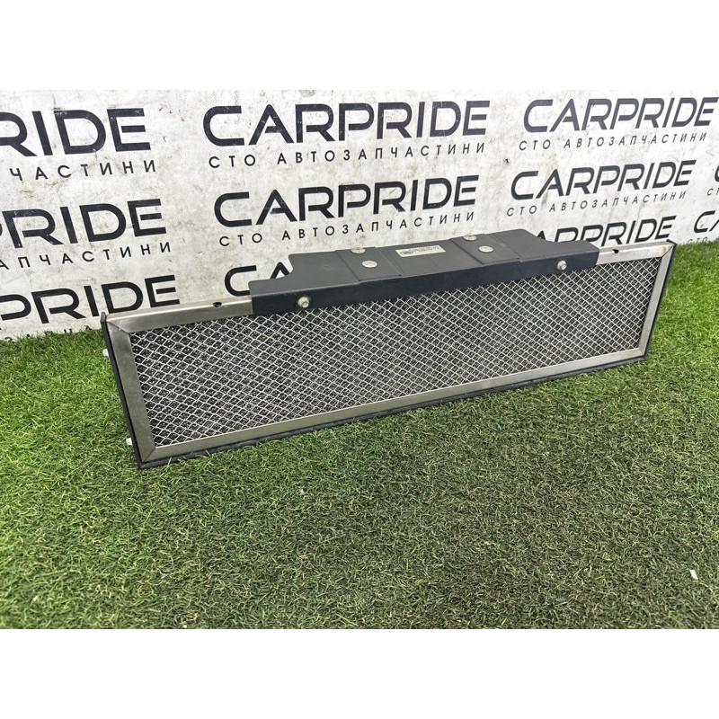 Решітка радіатора (наружные элементы кузова) LAND ROVER Discovery Sport L550 2016 2.0 LR072623