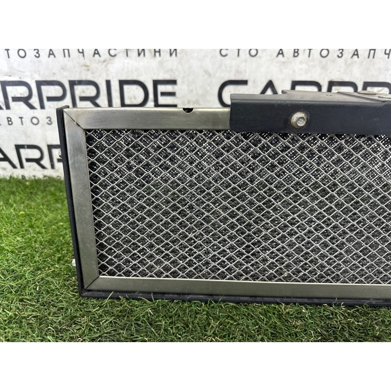 Решітка радіатора (наружные элементы кузова) LAND ROVER Discovery Sport L550 2016 2.0 LR072623