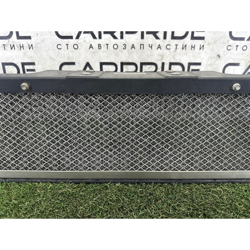 Решітка радіатора (наружные элементы кузова) LAND ROVER Discovery Sport L550 2016 2.0 LR072623