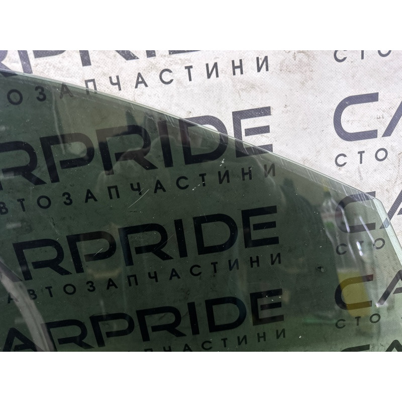 Скло (кузов і елементи) AUDI A4 B8 2014 2.0 TFSI 8K0845201D