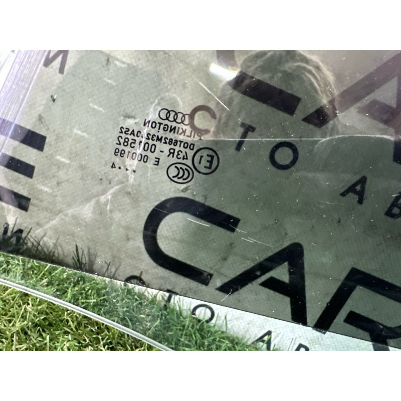 Скло (кузов і елементи) AUDI A4 B8 2014 2.0 TFSI 8K5845205E