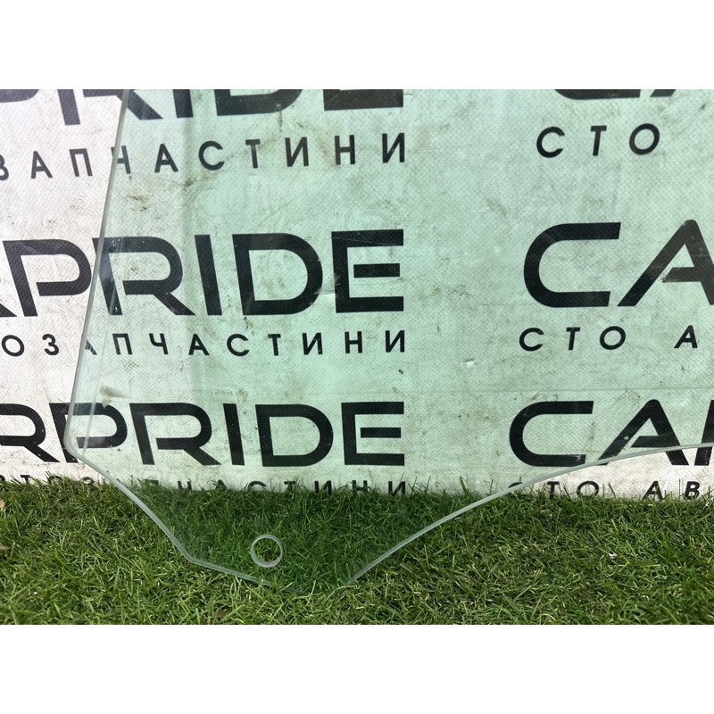 Стекло (кузов и элементы) AUDI Q5 8R 2012 3.2 8R0845202C