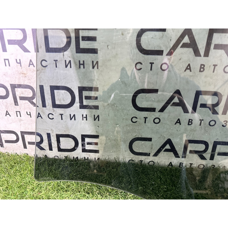 Стекло (кузов и элементы) AUDI Q5 8R 2012 3.2 8R0845206G