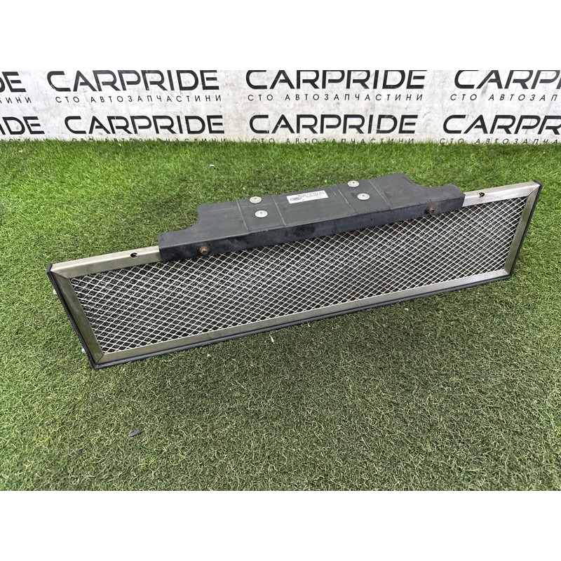 Решетка радиатора (наружные элементы кузова) LAND ROVER Range Rover Evoque L538 2015 2.0 LR048135