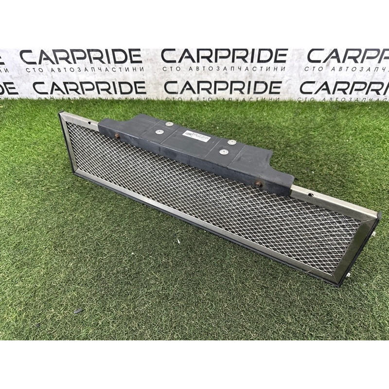 Решетка радиатора (наружные элементы кузова) LAND ROVER Range Rover Evoque L538 2015 2.0 LR048135