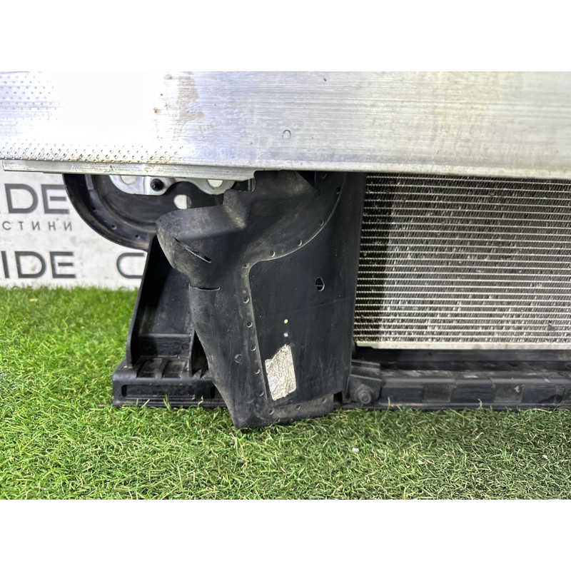 Телевізор (передня частина кузова) (наружные элементы кузова) Hyundai Sonata DN8 2020 2.5 64101L0000