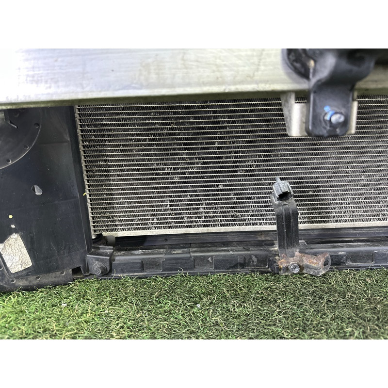 Телевізор (передня частина кузова) (наружные элементы кузова) Hyundai Sonata DN8 2020 2.5 64101L0000