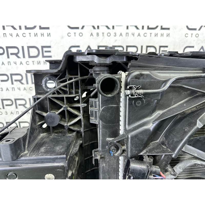 Телевізор (передня частина кузова) (наружные элементы кузова) Hyundai Sonata DN8 2020 2.5 64101L0000