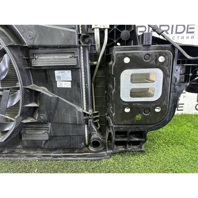 Телевізор (передня частина кузова) (наружные элементы кузова) Hyundai Sonata DN8 2020 2.5 64101L0000