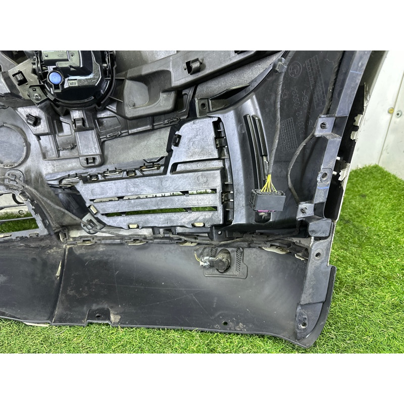 Бампер (наружные элементы кузова) BMW X5 F15 2015 3.0 51117378617