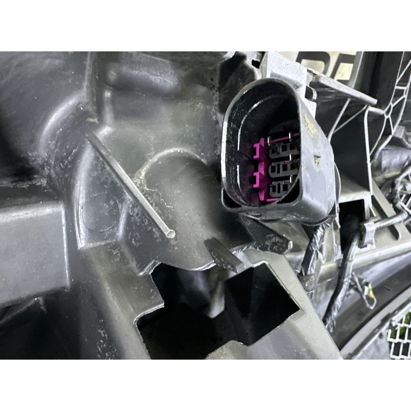 Бампер (наружные элементы кузова) BMW X3 F25 2013 2.0 51117210451
