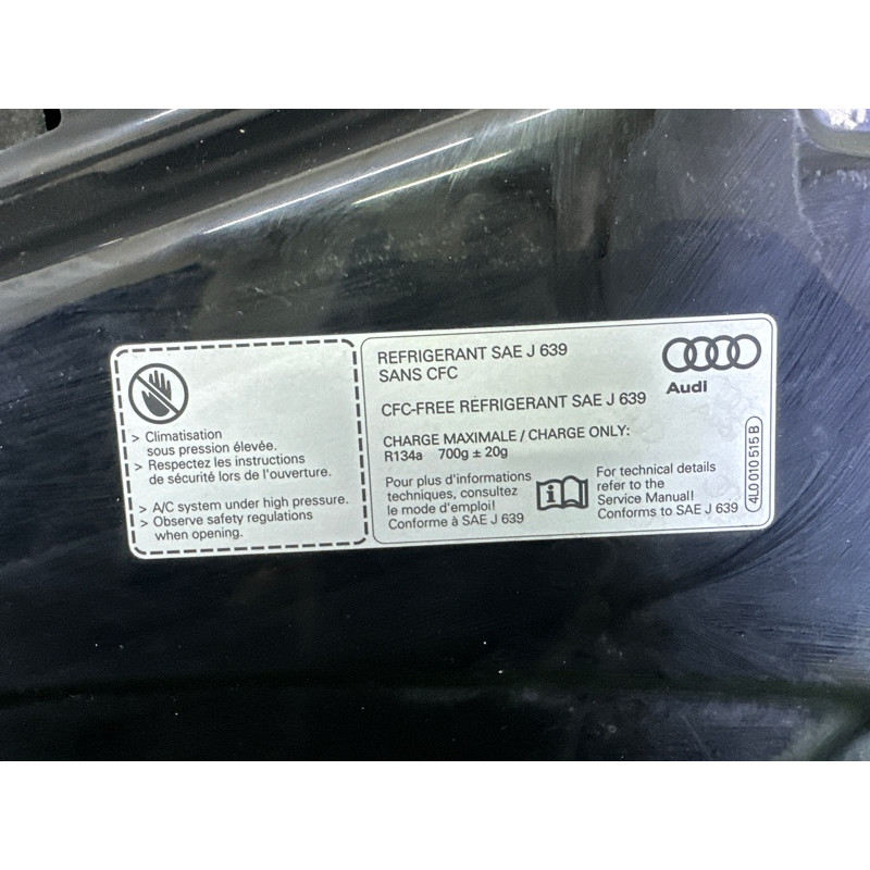 Капот (кузов і елементи) AUDI Q7 4L 2015 3.0 4L0823029A