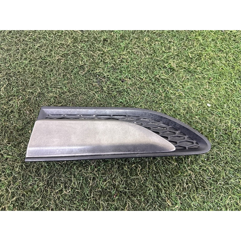 Молдинг крила (кузов и элементы) LAND ROVER Discovery Sport L550 2016 2.0 LR058538