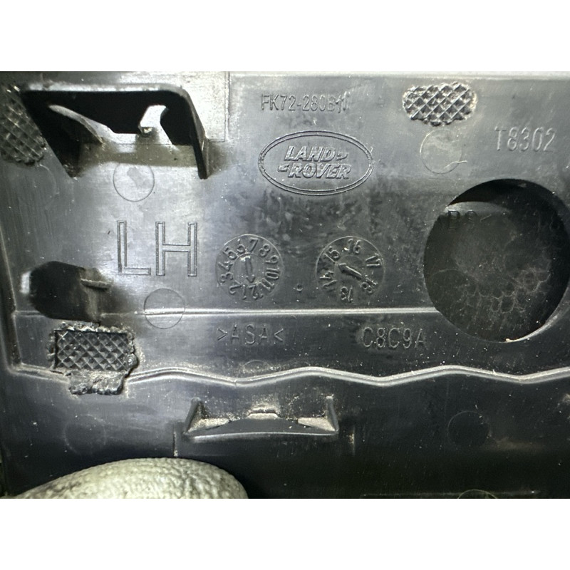 Молдинг крила (кузов и элементы) LAND ROVER Discovery Sport L550 2016 2.0 LR058538