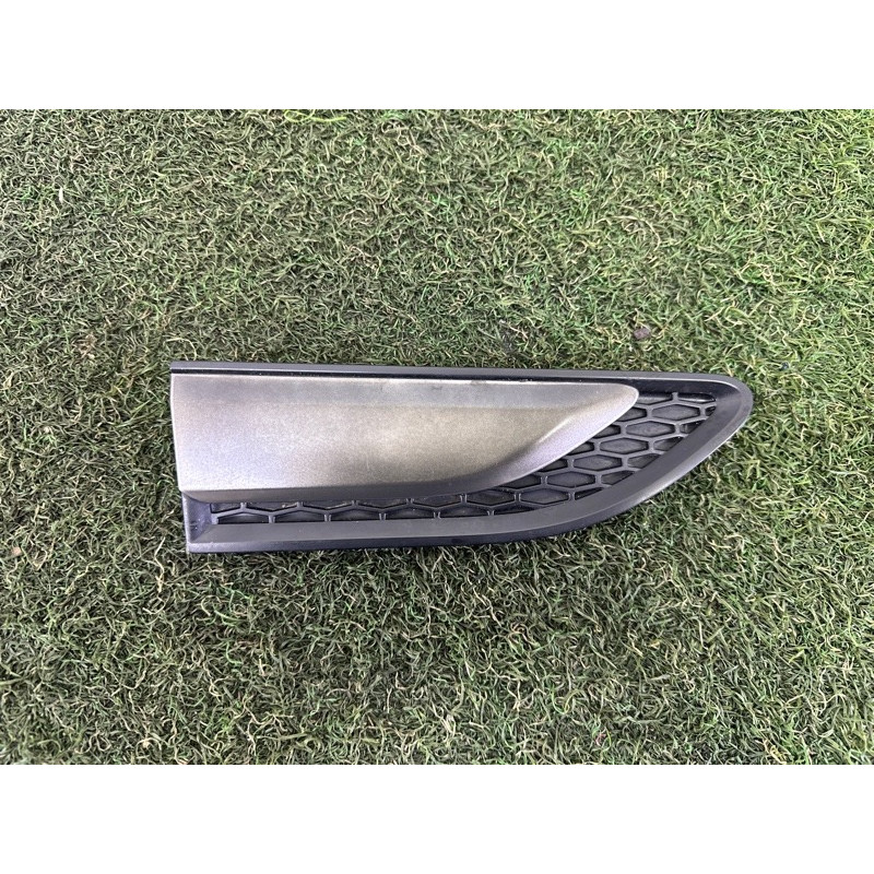 Молдинг крила (кузов и элементы) LAND ROVER Discovery Sport L550 2016 2.0 LR058535