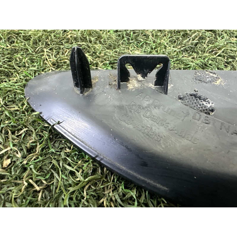 Молдинг крила (кузов и элементы) LAND ROVER Discovery Sport L550 2016 2.0 LR058535