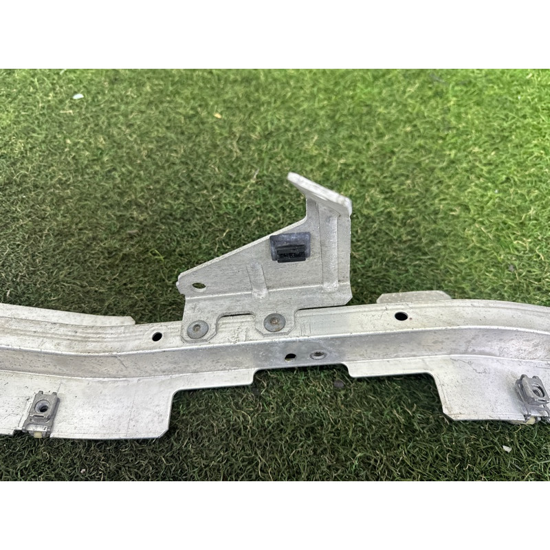 Кронштейн фары (кузов и элементы) BMW X5 F15 2015 3.0 51647294491