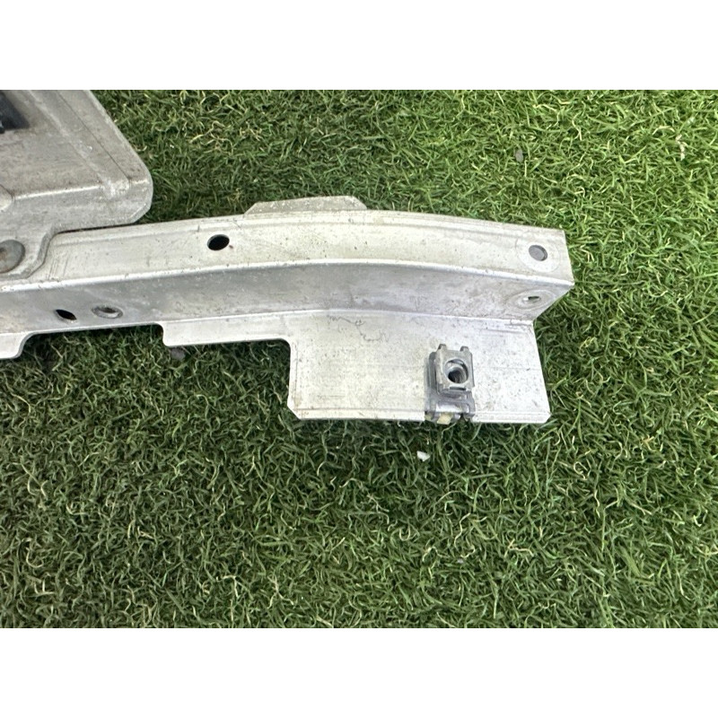 Кронштейн фары (кузов и элементы) BMW X5 F15 2015 3.0 51647294491