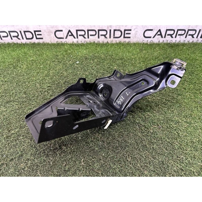 Кронштейн фары (кузов и элементы) BMW X1 F48 2016 2.0 51647342501