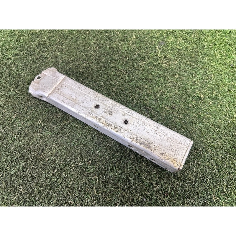 Кронштейн посилювача бампера (скло та дзеркала) BMW X1 F48 2016 2.0 51117374790