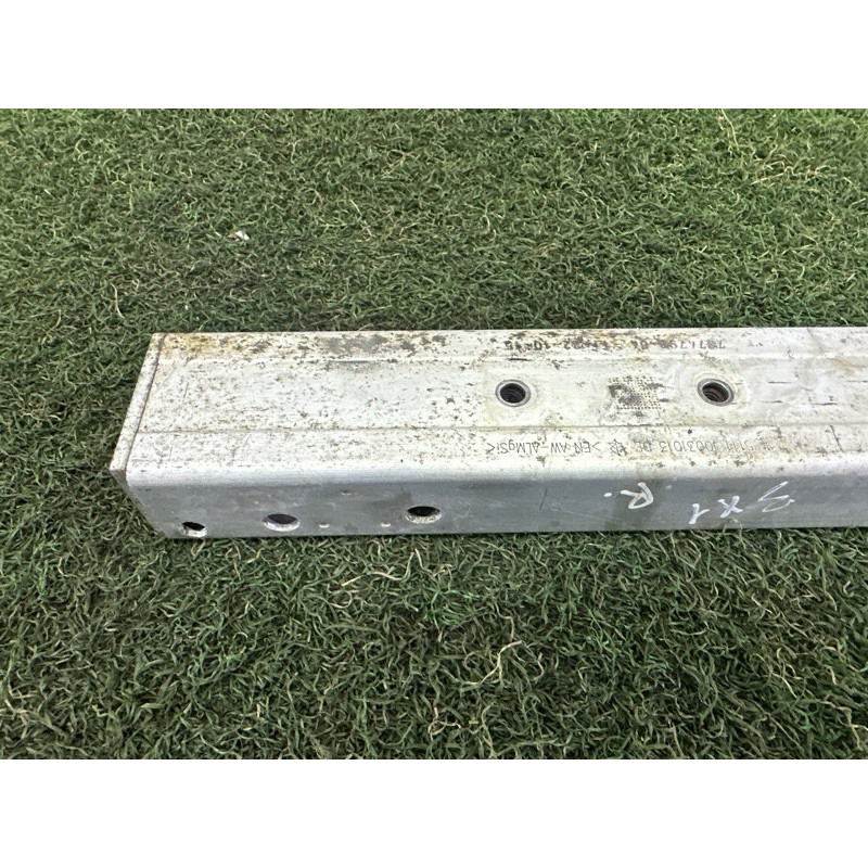 Кронштейн посилювача бампера (скло та дзеркала) BMW X1 F48 2016 2.0 51117374790