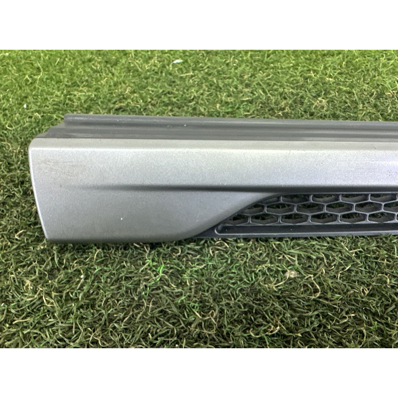 Молдинг крыла (кузов и элементы) LAND ROVER Range Rover Evoque L538 2015 2.0 LR027316