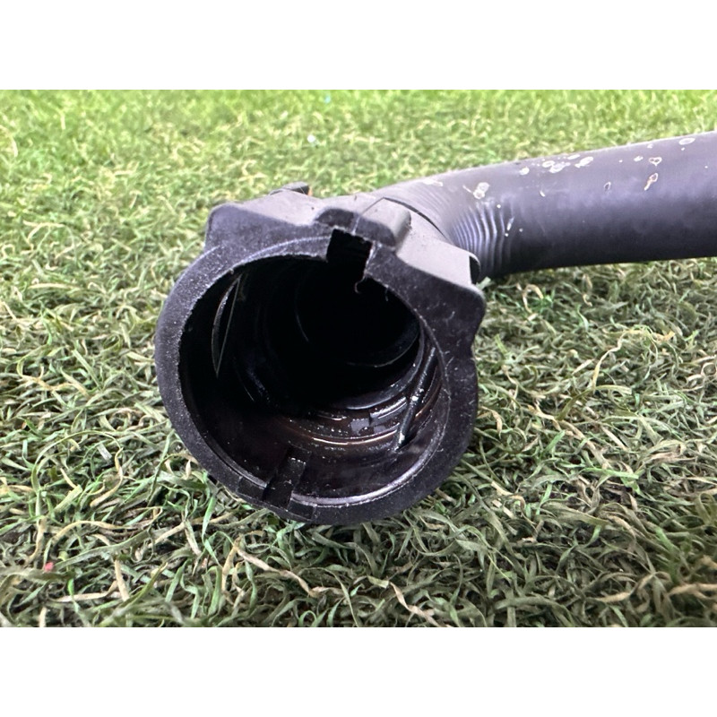 Патрубок (система охлаждения) LAND ROVER Range Rover L405 2014 5.0 LR034625