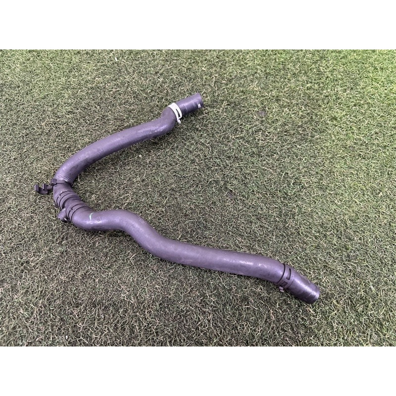 Шланг (система охлаждения) LAND ROVER Range Rover L405 2014 5.0 LR036545