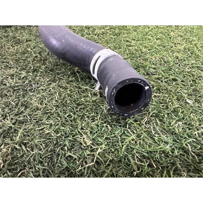 Шланг (система охлаждения) LAND ROVER Range Rover L405 2014 5.0 LR036545