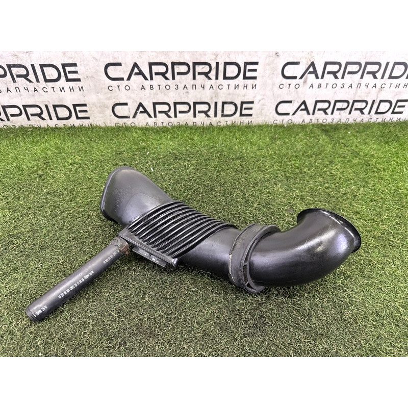 Патрубок повітряного фільтра (подача палива) AUDI Q7 4L 2015 3.0 7L6129609E