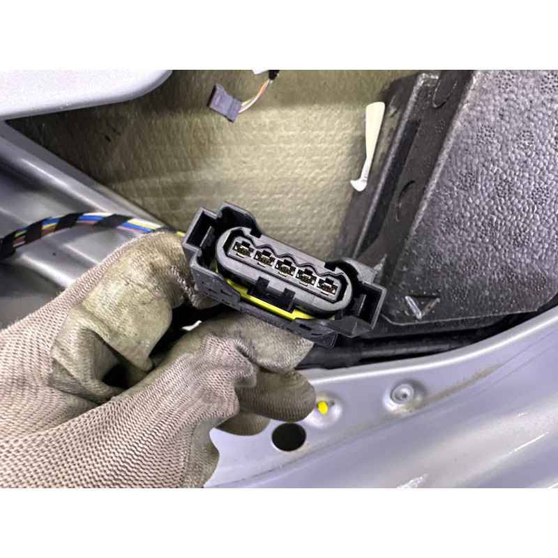 Дверь (наружные элементы кузова) BMW X1 F48 2018 2.0 41007461352