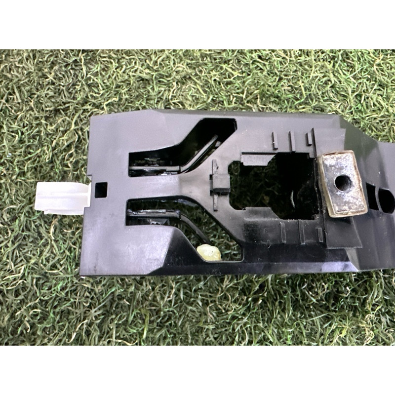 Кронштейн ручки двери (кузов и элементы) Nissan Rogue T33 2022 1.5 826116RR0A