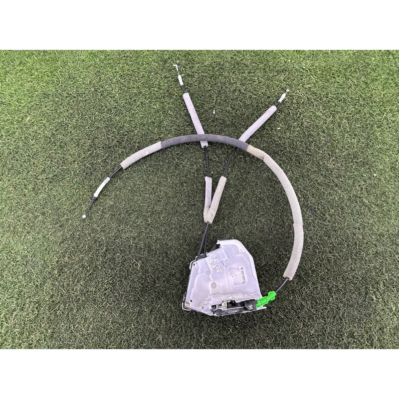 Замок двери (кузов и элементы) Nissan Rogue T33 2022 1.5 825016RR0A