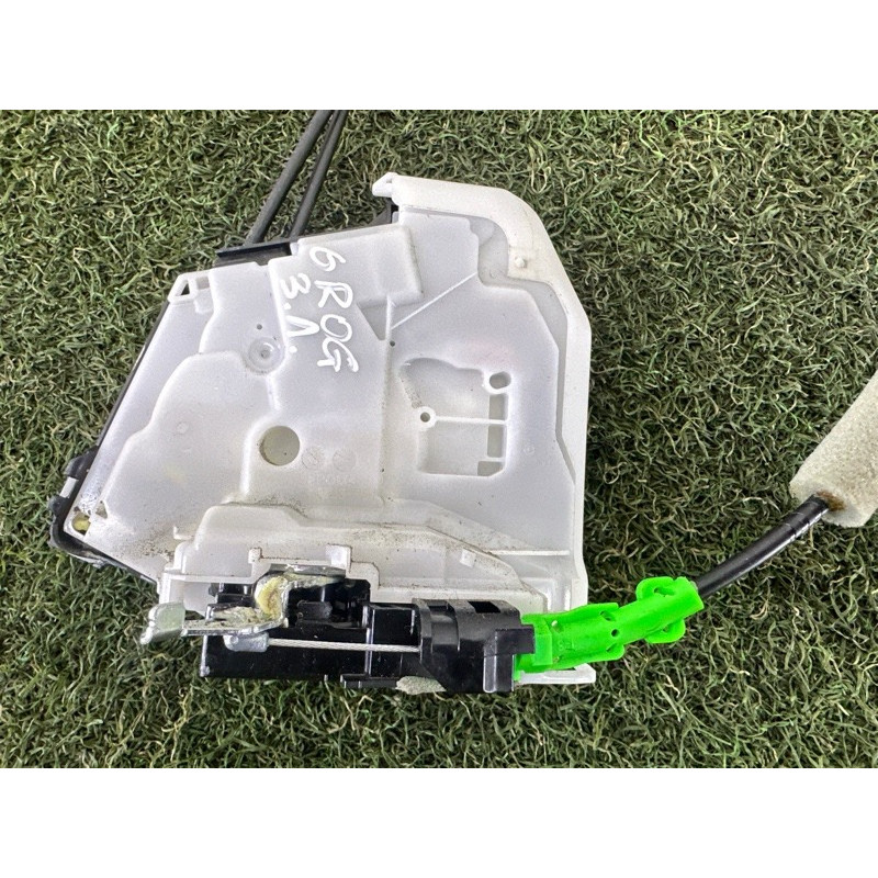Замок двери (кузов и элементы) Nissan Rogue T33 2022 1.5 825016RR0A