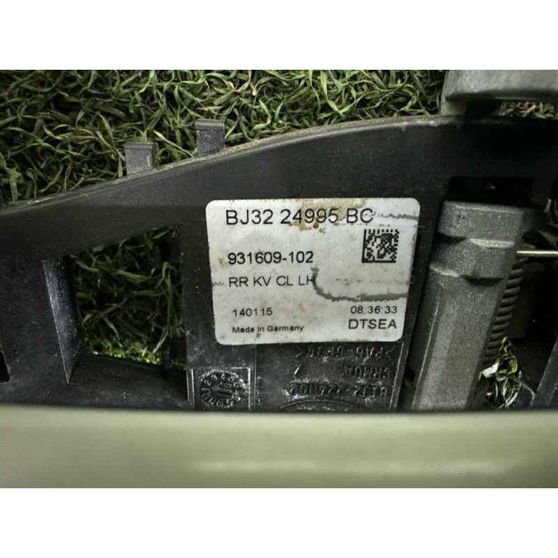 Ручка двери внешняя (кузов и элементы) LAND ROVER Range Rover Evoque L538 2015 2.0 LR061200