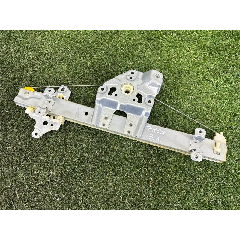 Механизм стеклоподъемника (кузов и элементы) Nissan Rogue T33 2021 2.5 827216RA0A
