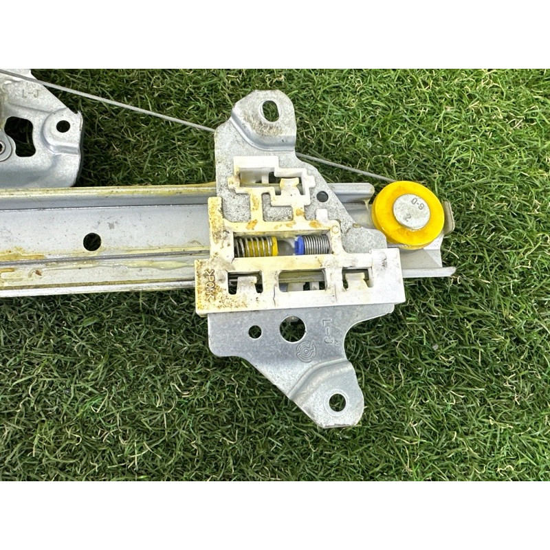 Механизм стеклоподъемника (кузов и элементы) Nissan Rogue T33 2021 2.5 827216RA0A